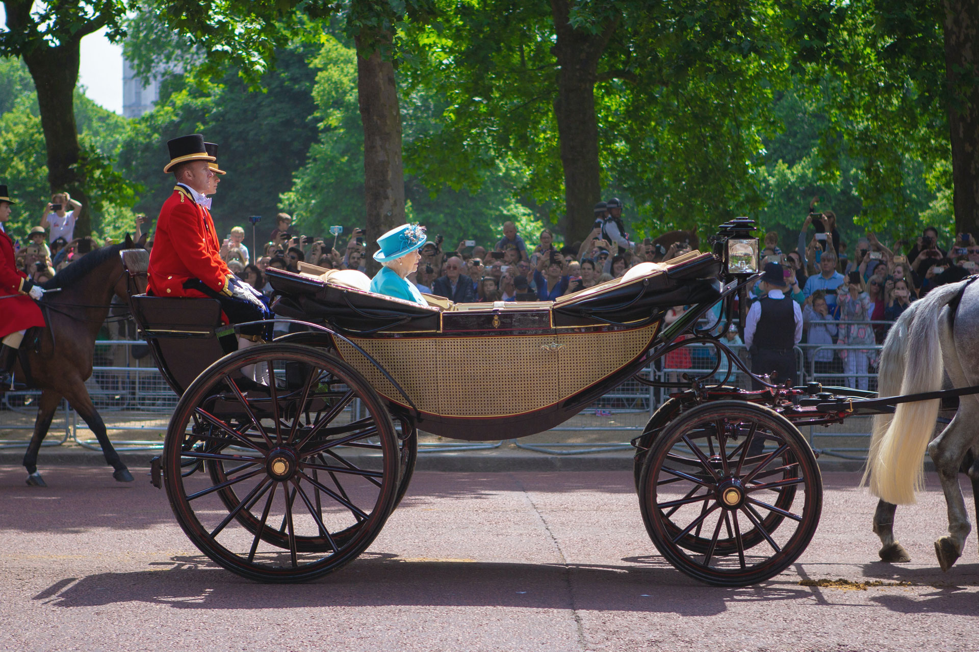10 Most Memorable Quotes From Queen Elizabeth II
